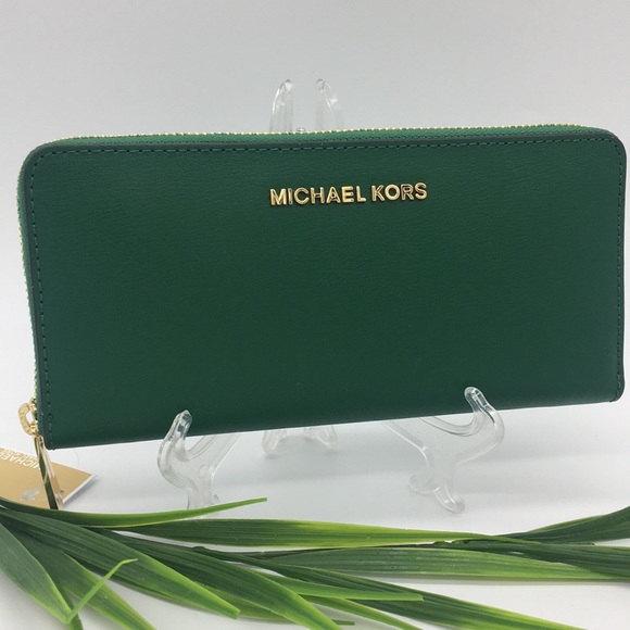 Michael Kors Giftables Lg ZA Continental Wallet Phone Holder Wristlet Fe… - Picture 3 of 16